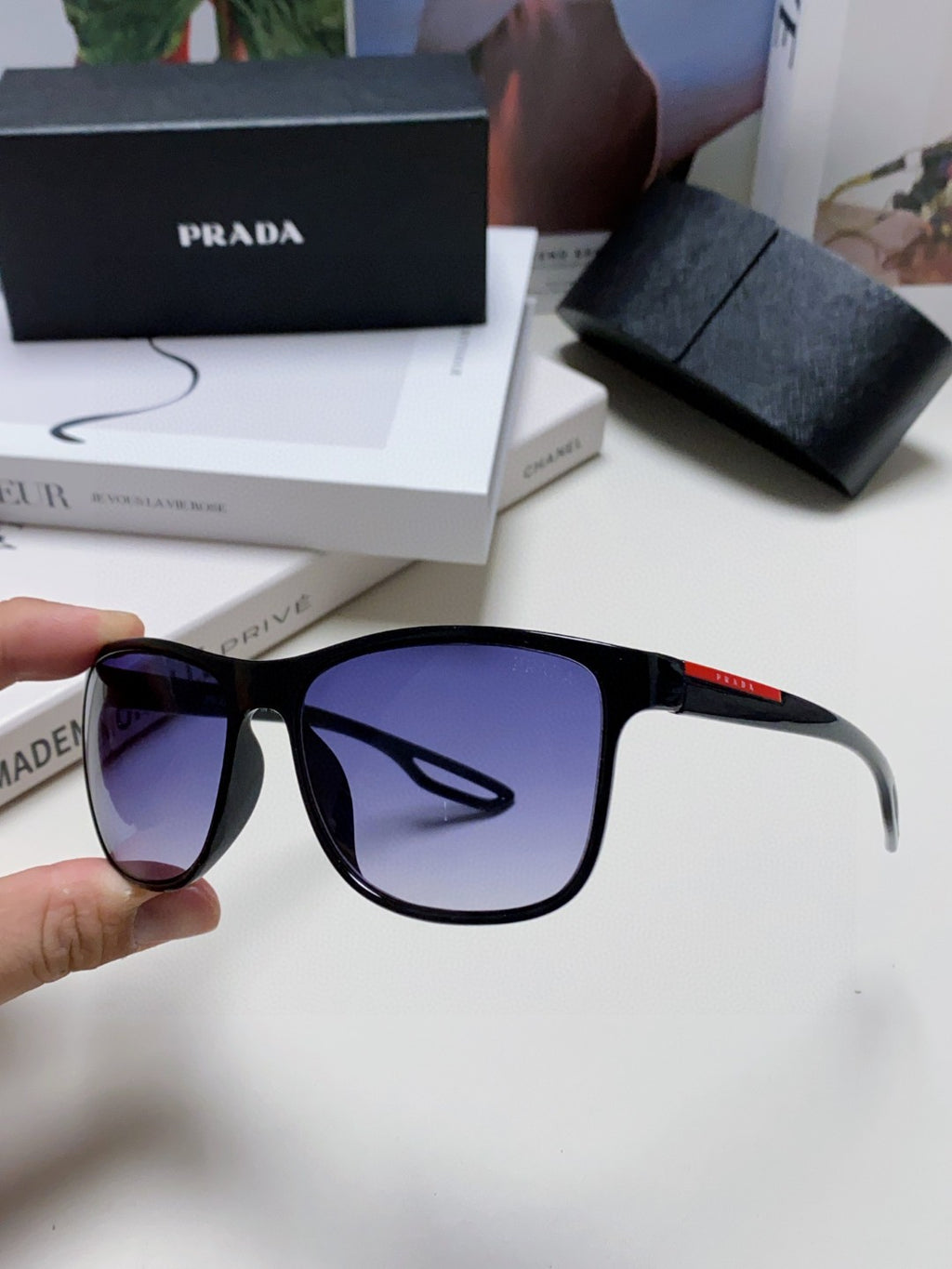Prada Sunglasses – Modern Designer Eyewear