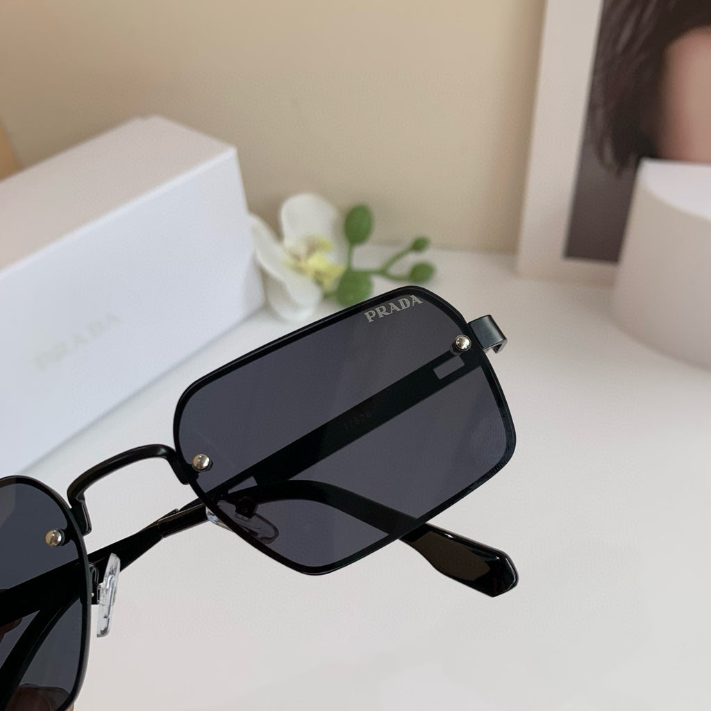 Prada Sunglasses – Modern Designer Eyewear